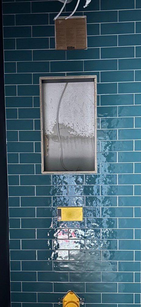 Dusche im Rohbau vor der Verfliesung